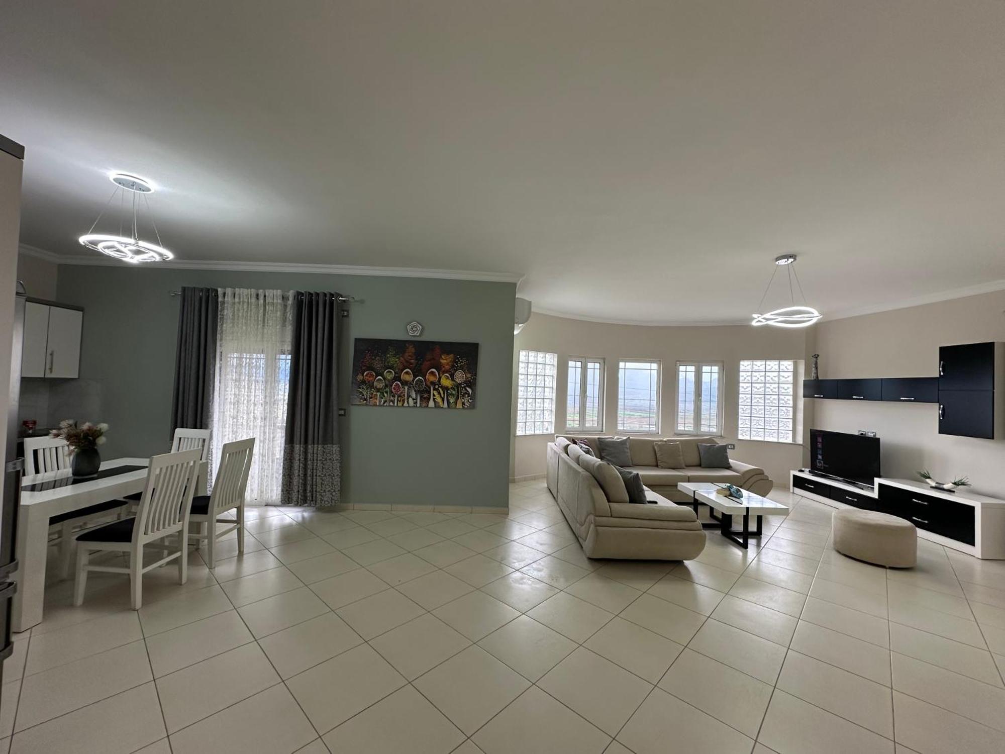 Villa Muar Sarandë